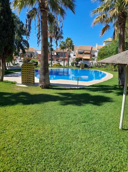 Apartamento Playa La Barrosa チクラナ・デ・ラ・フロンテーラ エクステリア 写真